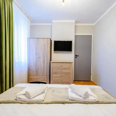 Smiling Heaven Bukareszt