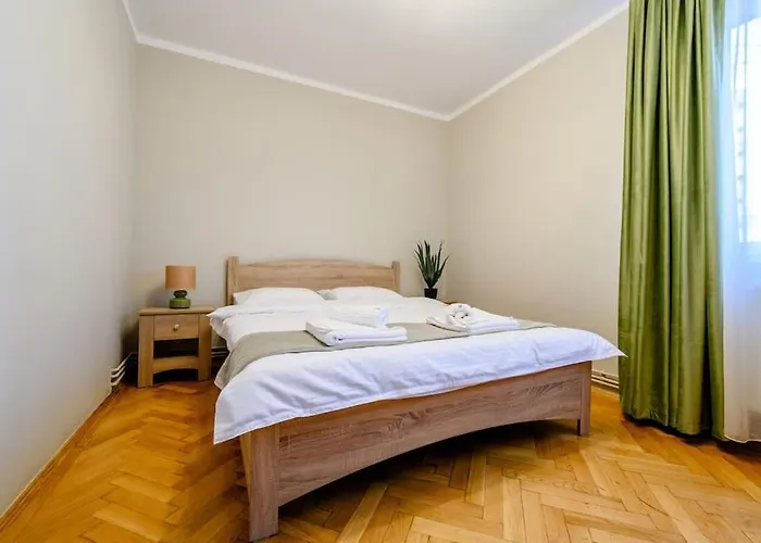 Smiling Heaven * Bukarest